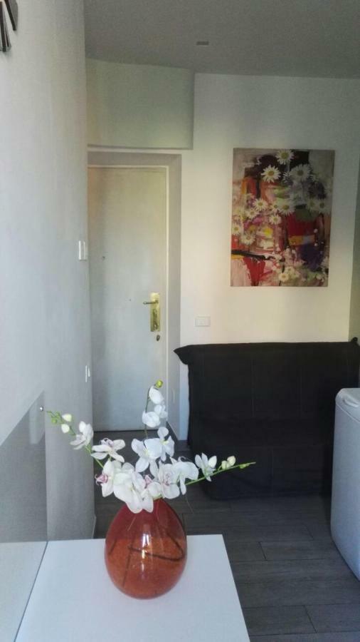 Sweet Home Appio Latino Roma Exterior foto